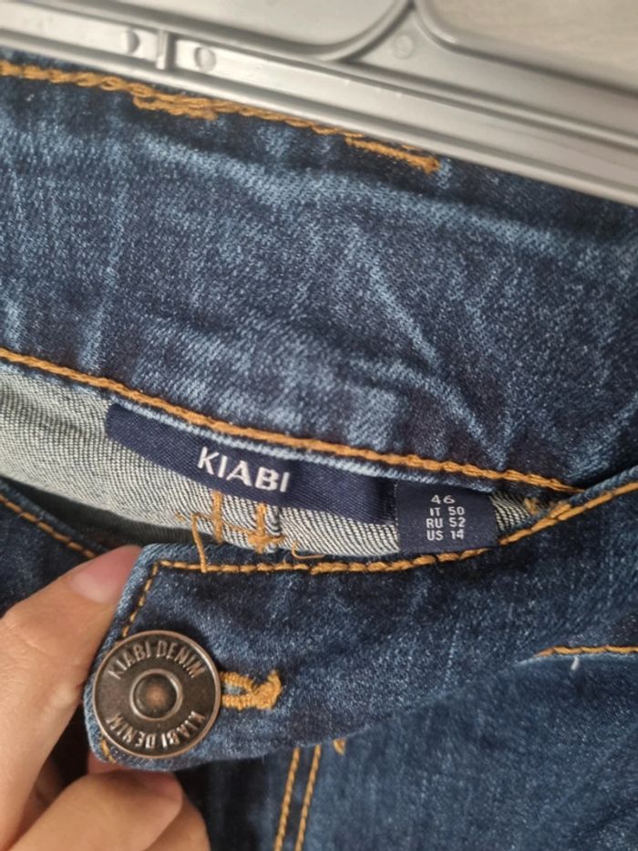 Short 46 - photo numéro 2