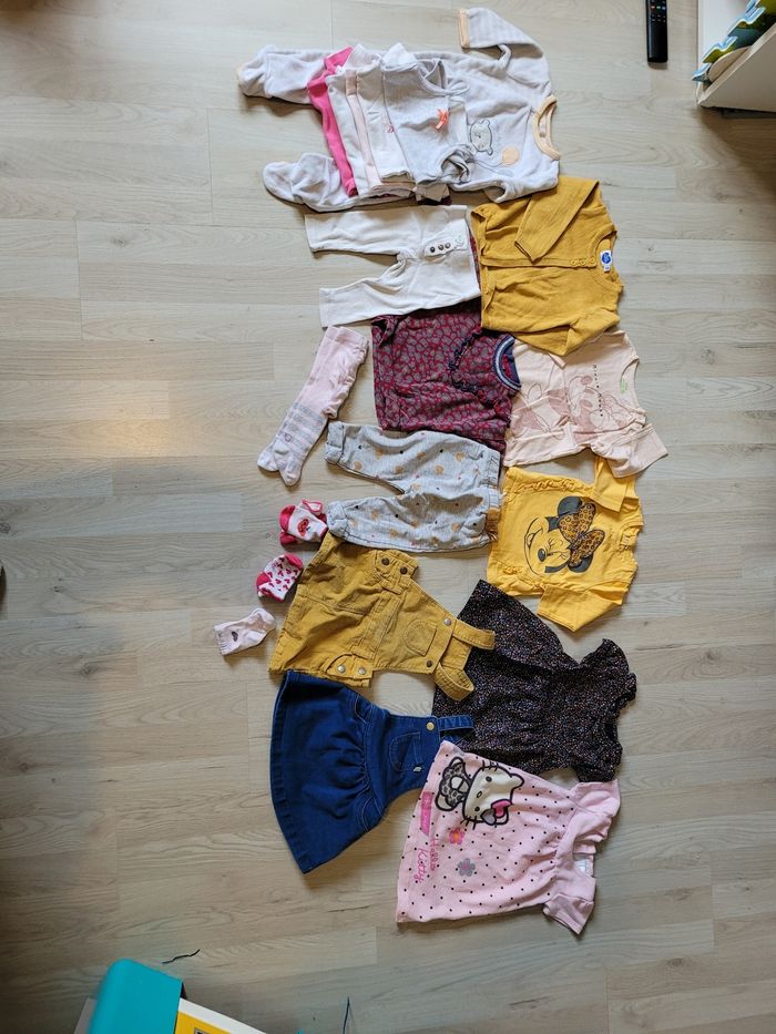 Lot vêtements 6 mois