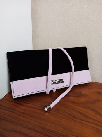 Pochette Armani runway