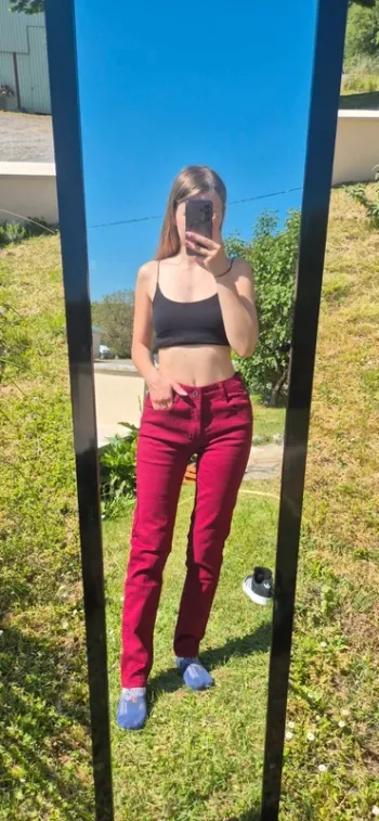 Jean droit neuf avec étiquette