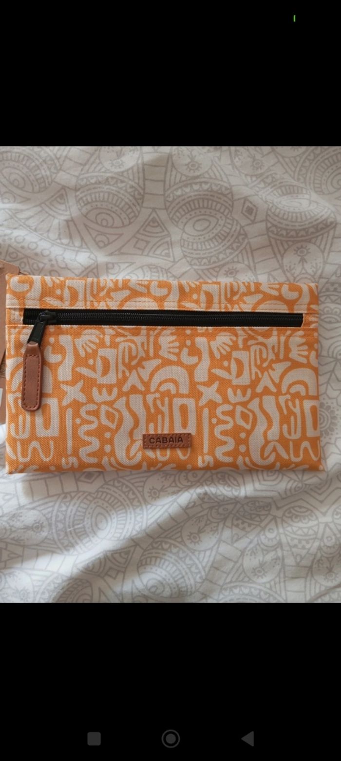 Pochette Cabaïa