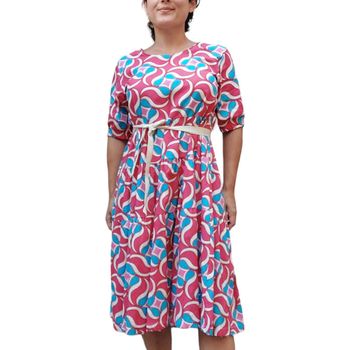 Magnifique robe neuve taille unique
