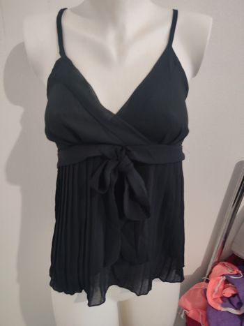 #kytie34femme. Top bretelles taille 34/36