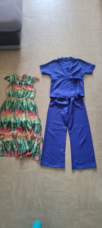 Lot vêtements  fille 10 ans
