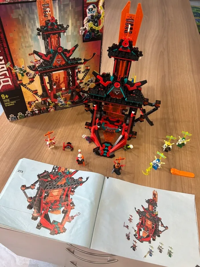Lego Ninjago 71712 complet