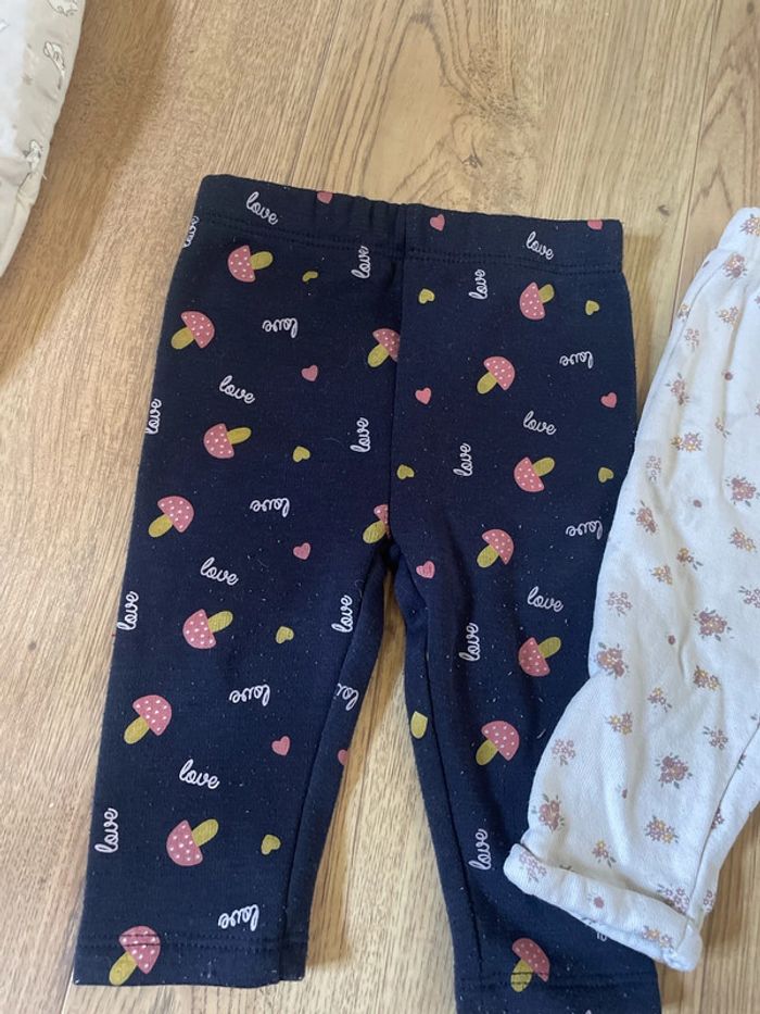 Lot de 2 pantalons 9 mois - photo numéro 2