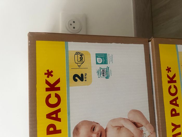 Couches Pampers Harmonie – 8 paquets neufs - photo numéro 2