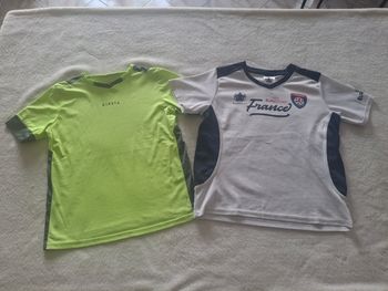 Lot maillot de foot 9/10 ans 