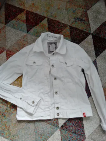 Veste en jean blanche taille 34 EDC by esprit