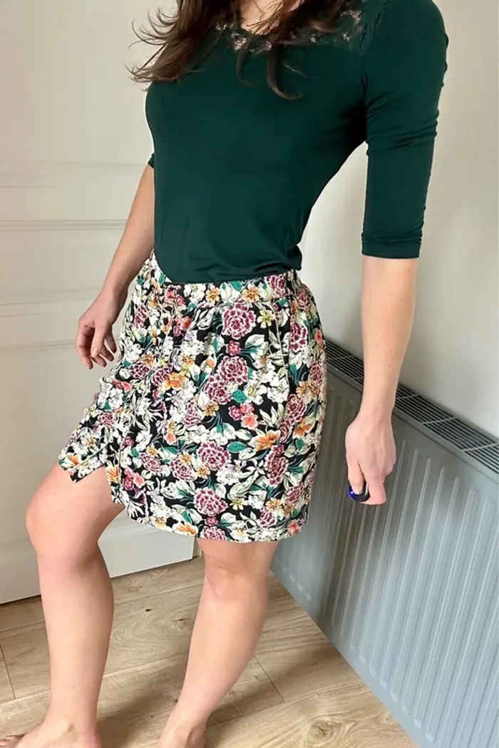 Jupe fleurie Ycoo – Taille 36/S - photo numéro 5