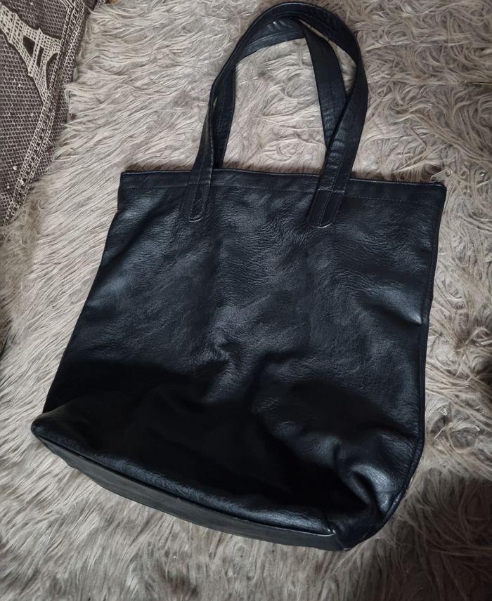 Sac noir avec écriture (Très Cool)  Divided H&M - photo numéro 3