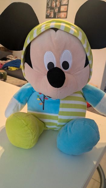 Grosse peluche Mickey