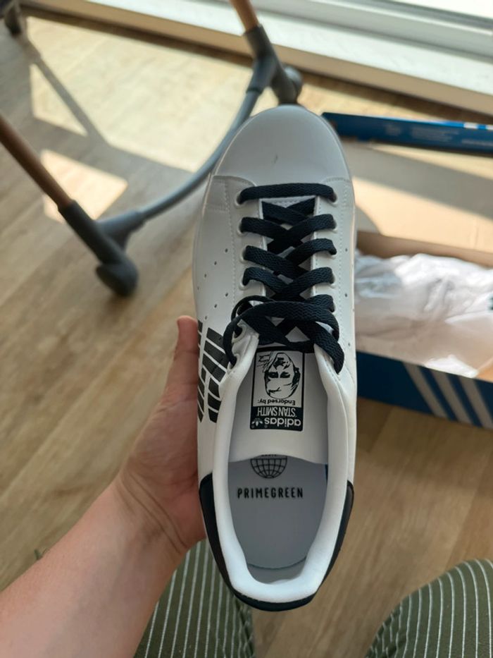 Stan smith bleu et blanche Renault r5 adidas - photo numéro 3