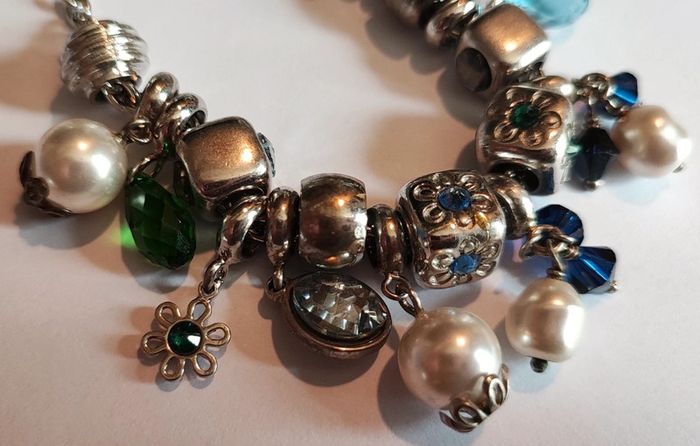 Bracelet à breloques réglable - photo numéro 2