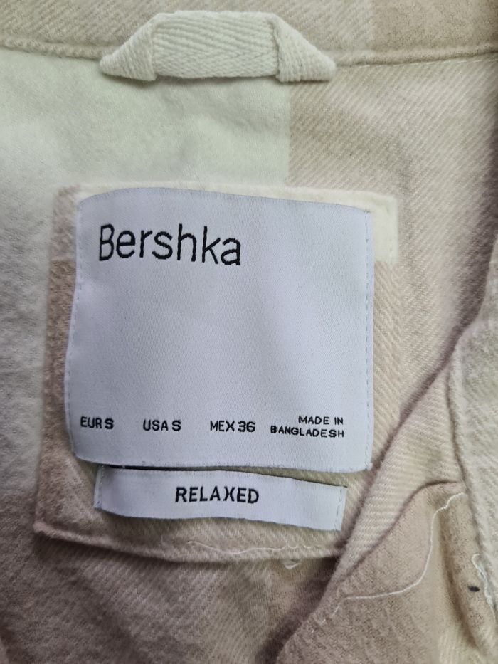 Chemise à carreaux hiver taille s Bershka - photo numéro 4