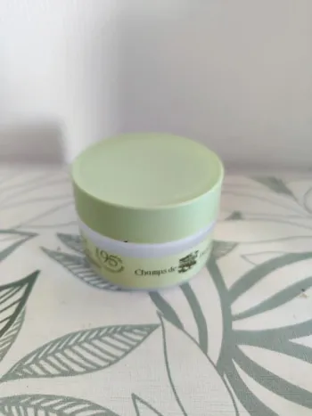 Botanical care crème de jour et de nuit hydratante champ de provence 50ml valeur 12€