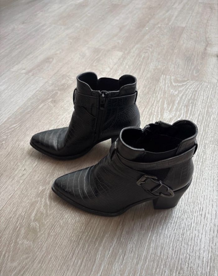 Bottines femme très bon état - photo numéro 4