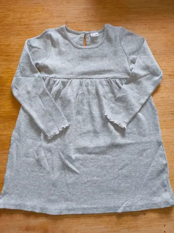 Robe fille lefties 3/4 ans excellent état