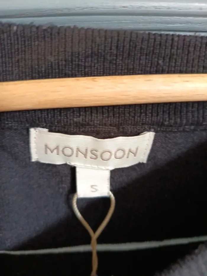 Pull Monsoon - photo numéro 2
