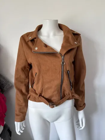 Veste, New collection