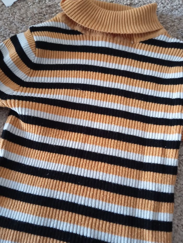 Sous pull 8 ans - photo numéro 2