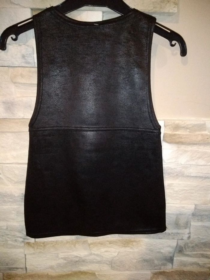 Robe noir imitation cuir neuve 3 ans - photo numéro 2