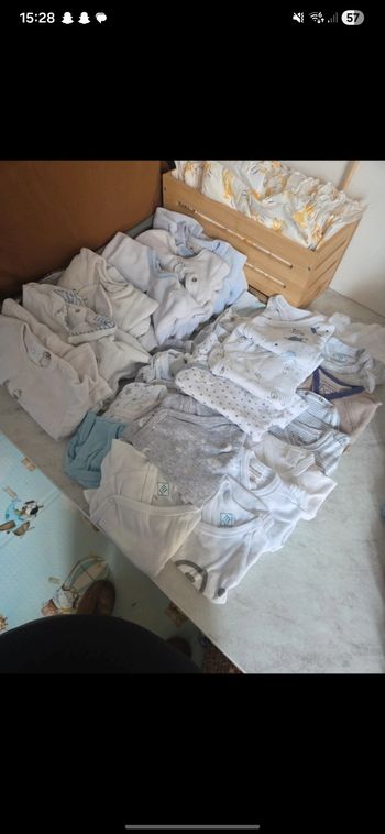 Lot vêtements naissance 