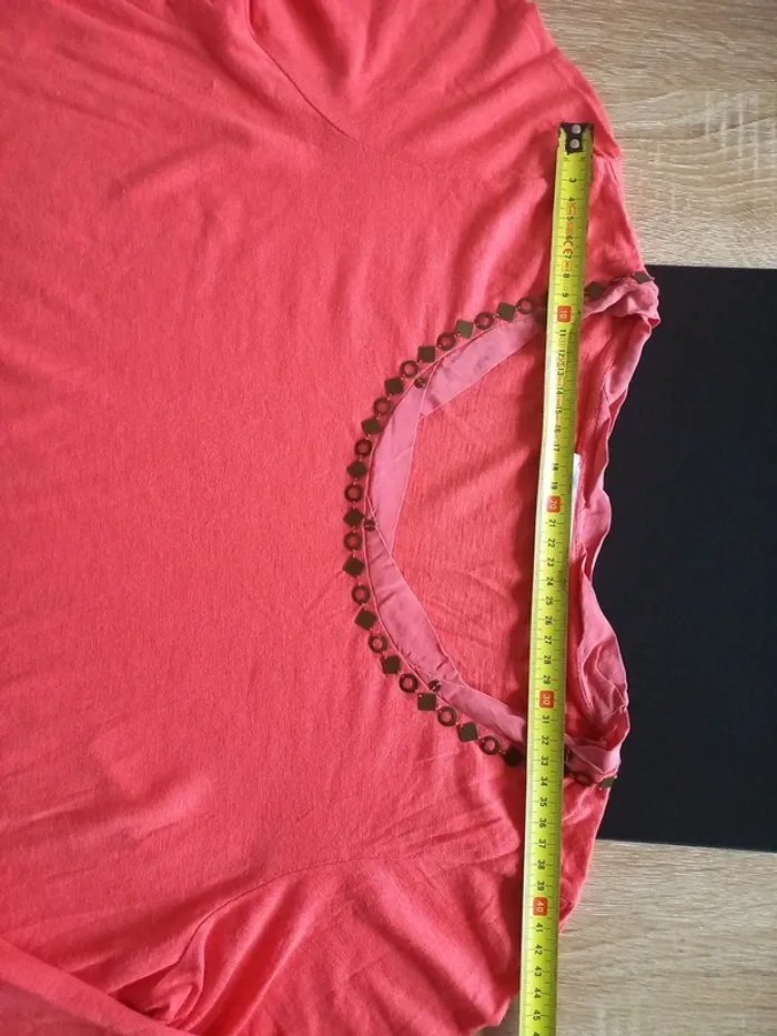 Tee-shirt femme T.4 - photo numéro 9