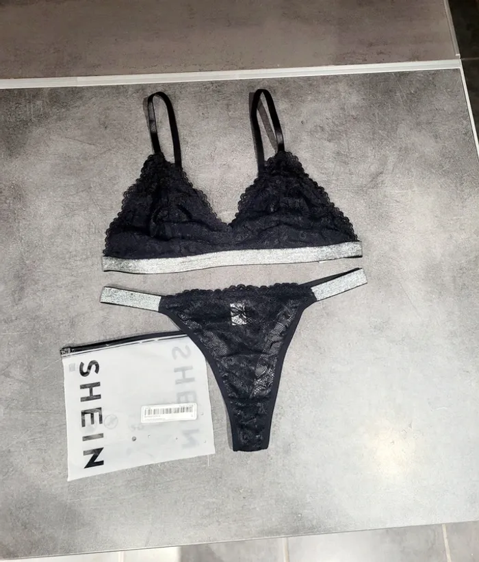 Lingerie neuve - photo numéro 2