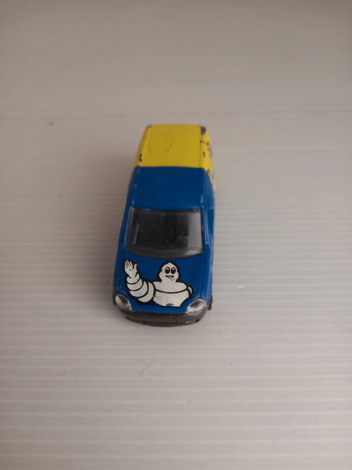 Majorette Renault kangoo - photo numéro 2