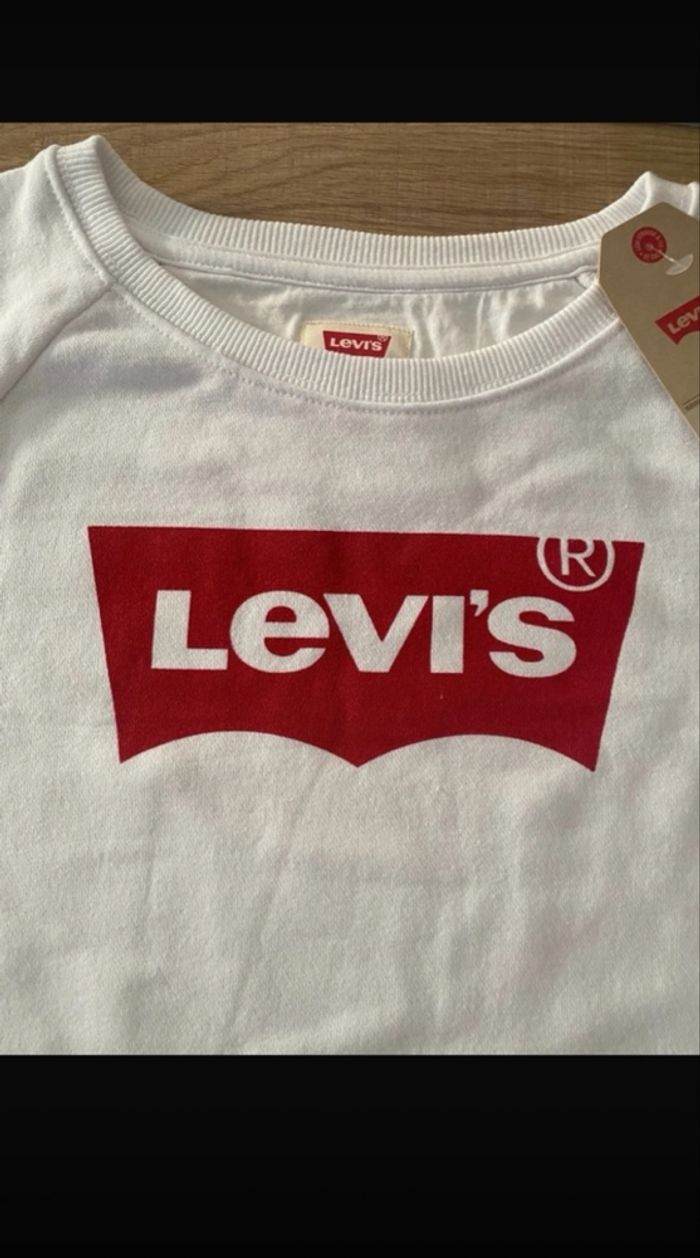 Pull blanc Levi’s - photo numéro 2
