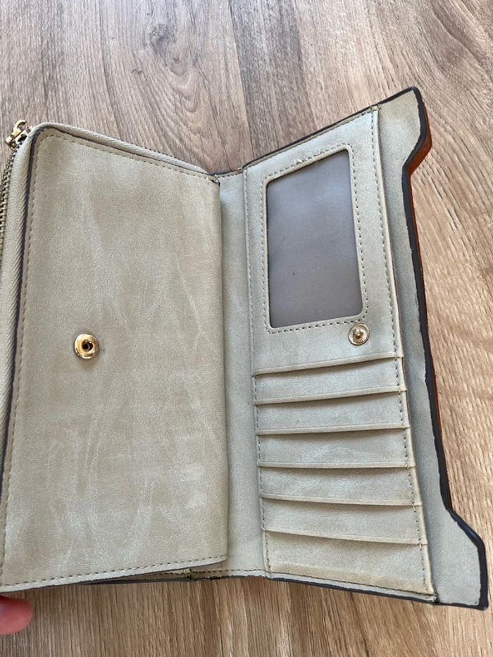 Portefeuille Camel moutarde pour femme Parfois état satisfaisant - photo numéro 3