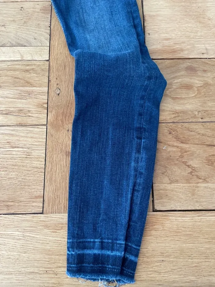 Jeans bleu Zara - photo numéro 2
