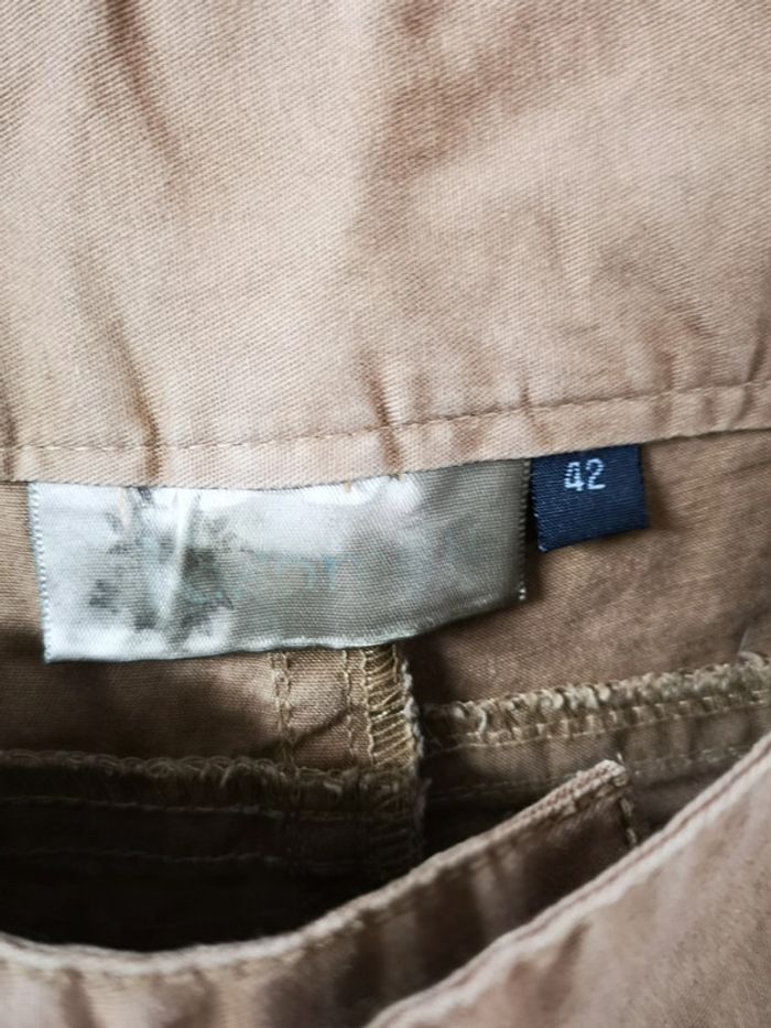 Pantalon beige kiabi 42 - photo numéro 2