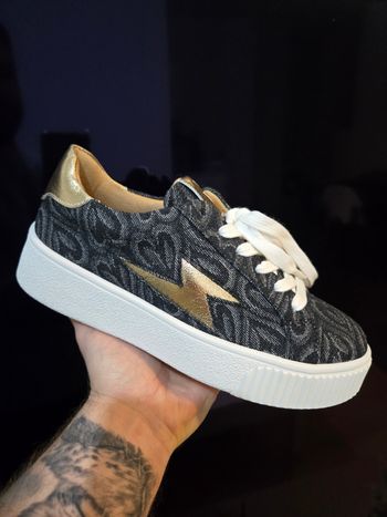 Vanessa wu enola - taille 36 - neuves authentiques- noir doré 