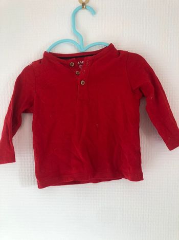 Haut rouge