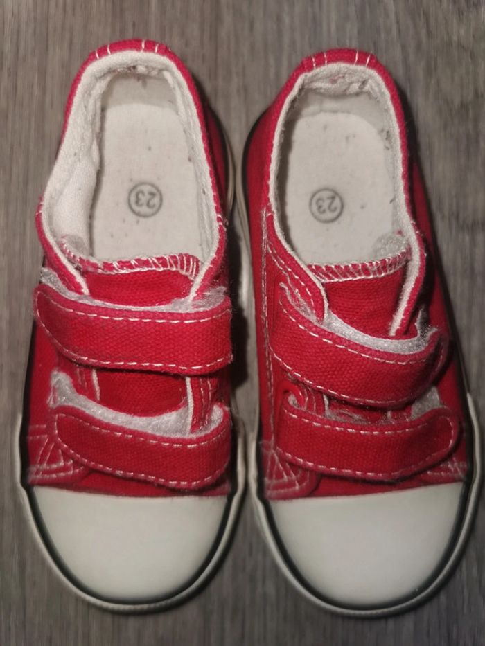 Lot chaussures garçon pointure 22/23 - photo numéro 2