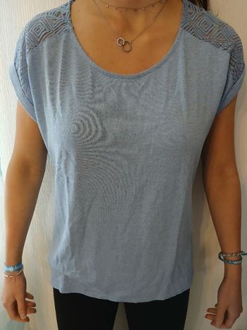 Tee shirt