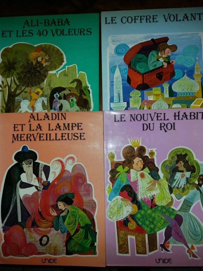4 livres d histoires