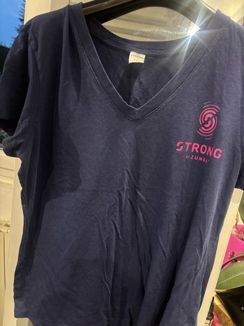 Tee shirt femme sport Strong by Zumba