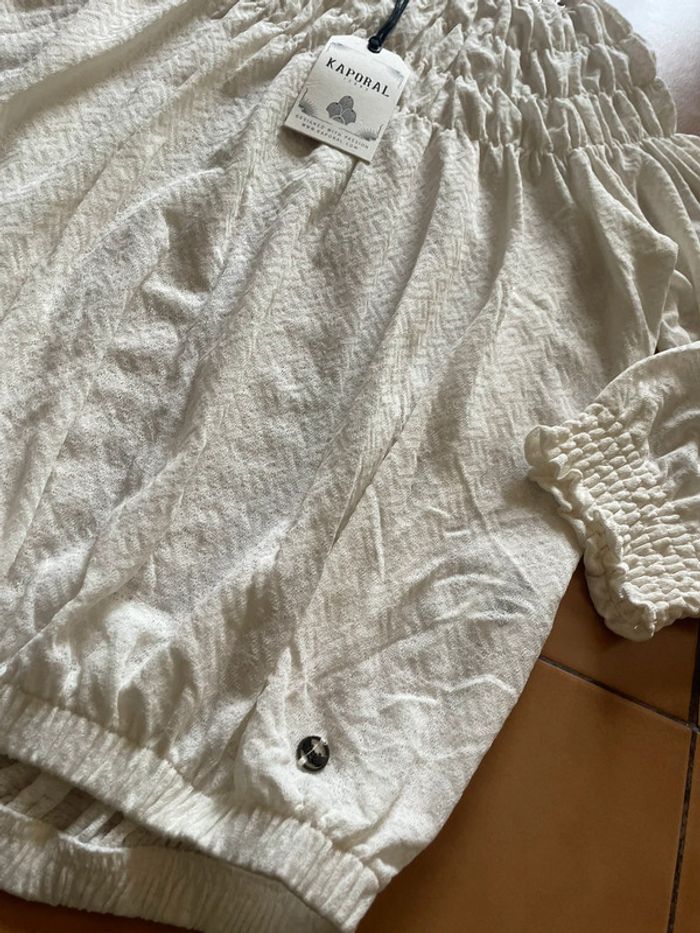 T shirt femme neuf XS - photo numéro 3