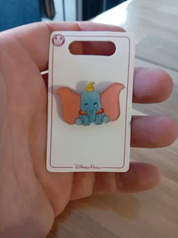 Pin's pvc Dumbo