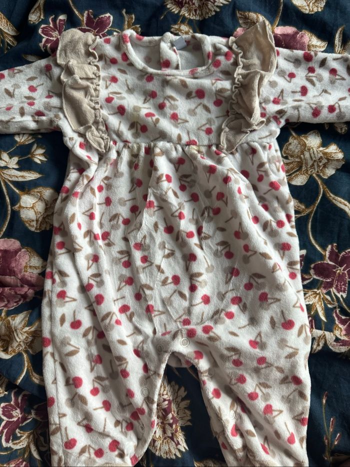 Lot de 6 pyjamas bébé – Taille 6 mois - photo numéro 4