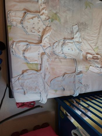 Lot bodies naissance
