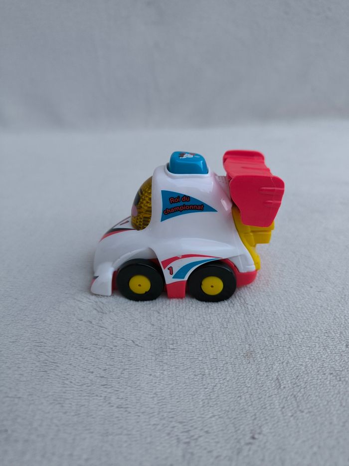 Tut Tut Lucas - photo numéro 5