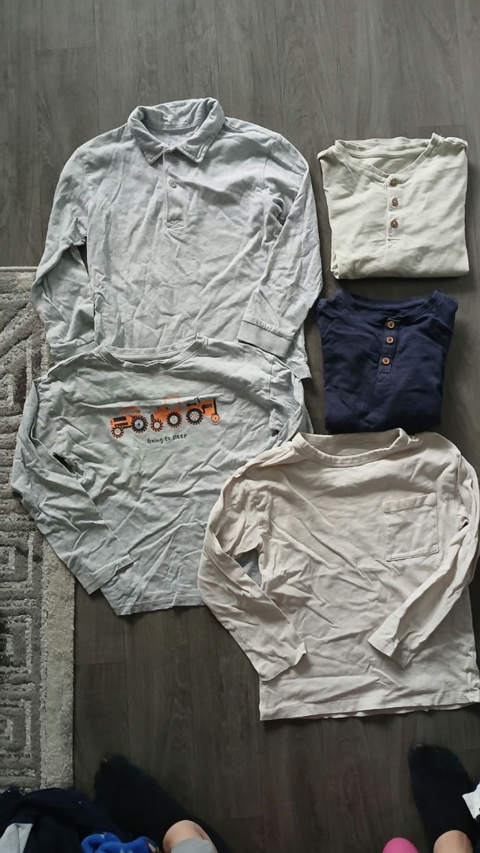 Lot de 5 haut tex 5/6ans