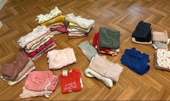 Lot de  vêtements fille 3 mois, minimum 50 pièces