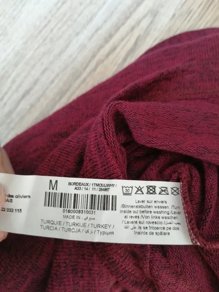 Pull shine bordeaux et noir à message avec col montant / mim / (M) - photo numéro 10