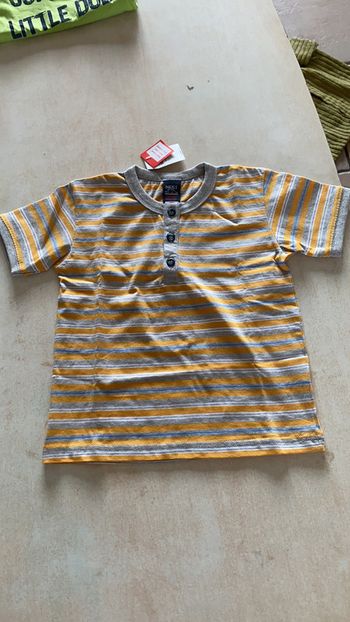T-shirt Taille 2-3 ans