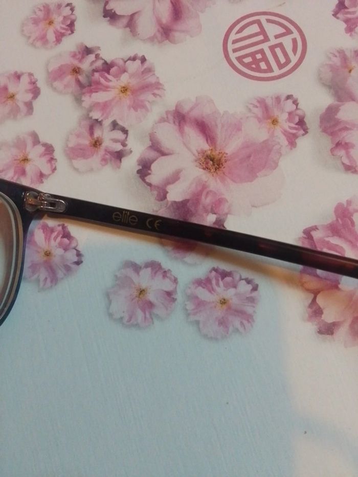 Monture lunettes lot ou a l'unité - photo numéro 6